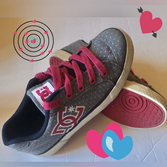 DC Shoes - DC Woman’s Shoes Size 7. Gray and Pink
